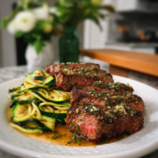 Effortless Garlic Butter Steak & Zucchini Delight