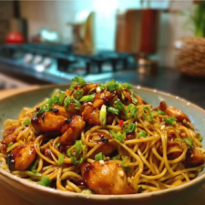 Sticky Garlic Chicken Noodles